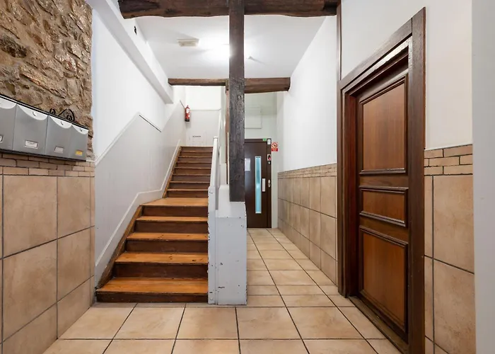 En El Puerto, Parte Vieja Cerca De La Playa * 圣塞瓦斯蒂安